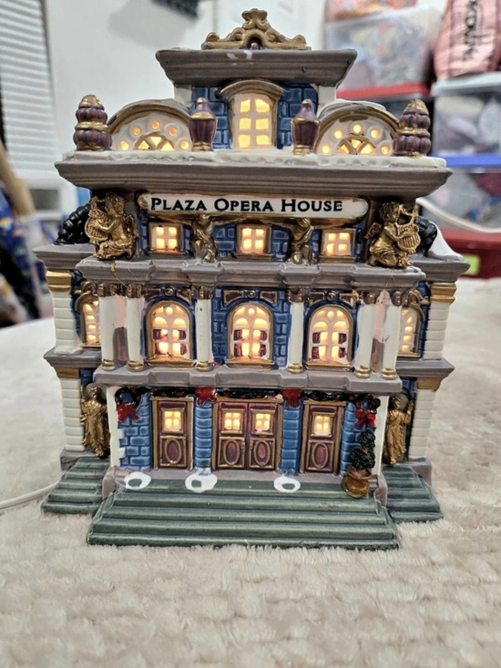 Lemax 2001 Plaza Opera House Retired Lighted Christmas Village Building